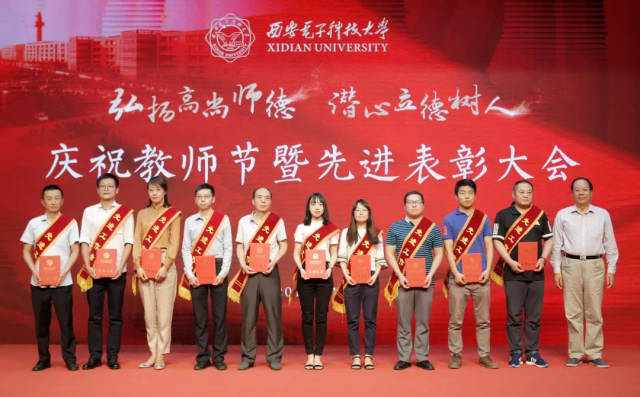 火线传奇同人动漫 贴吧：虽然热度不如从前