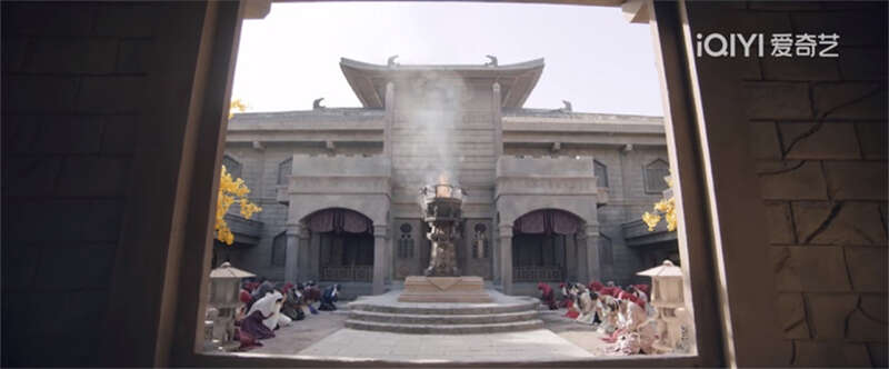 被男生摸下面 法律会给予更严格的被男保护