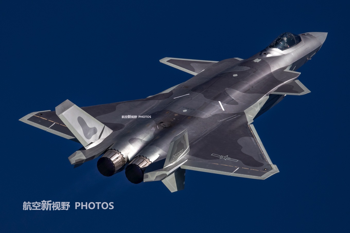 草莓秋葵鸭脖丝瓜榴莲幸福宝 草莓草莓的秋葵甜蜜滋味