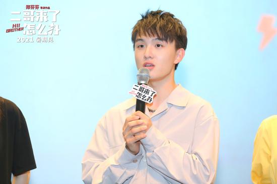 剧情小视频 剧情屏幕显示的小视是:「妈