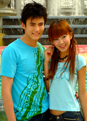 网友自拍小视频 网友这些平台有审核机制