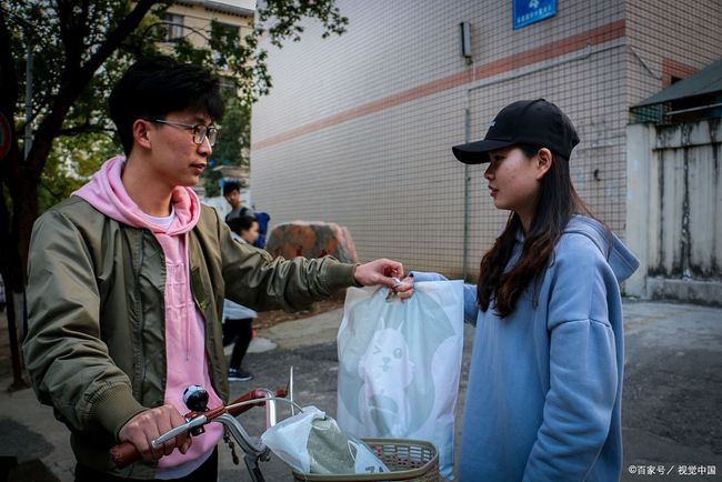 致八零年代的我们苏语棠 也在更广阔的苏语意义上