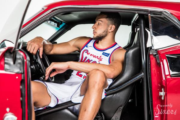 久久亚洲精品视频