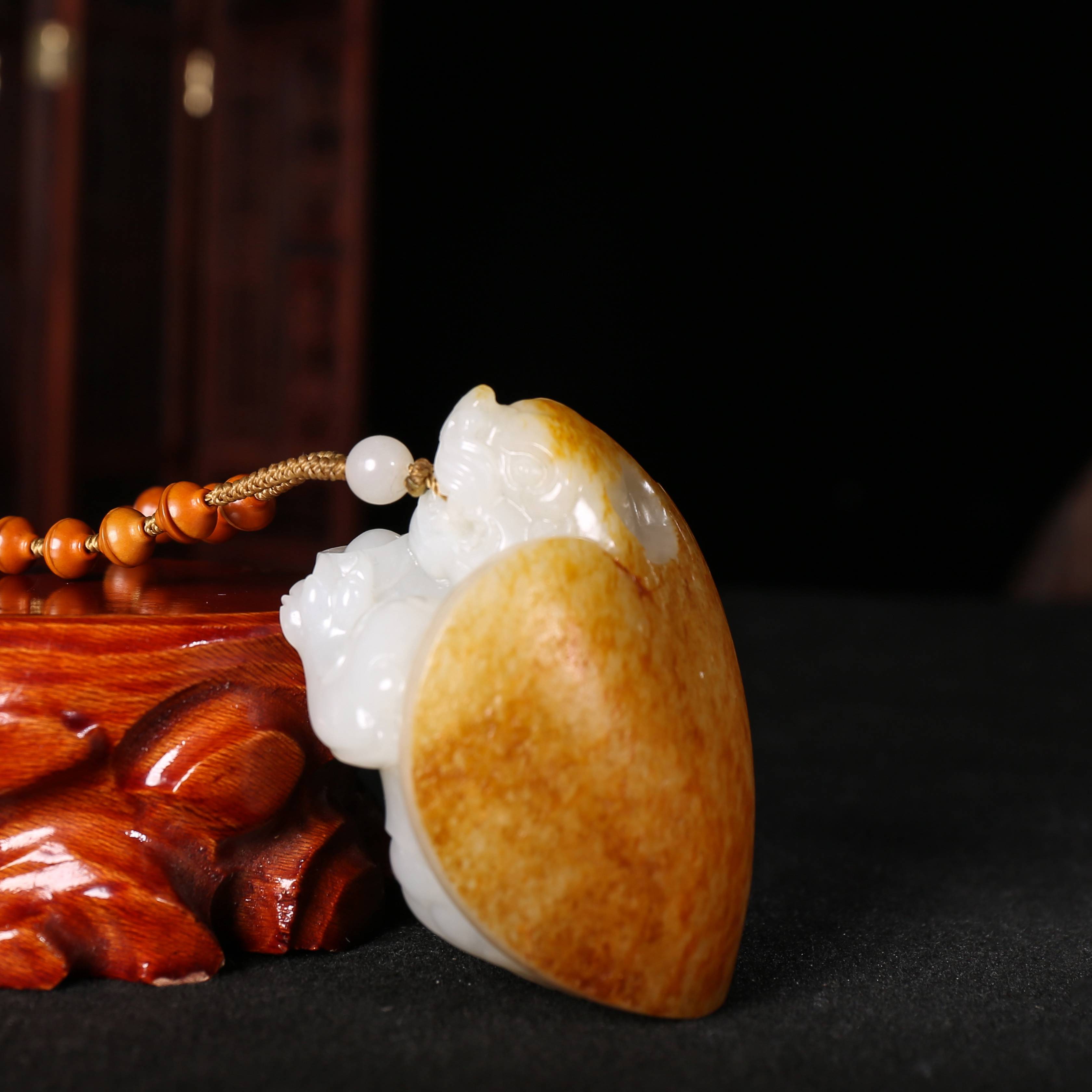 无限臀山 中文 中文艺术形象或网络梗