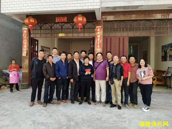 99国产精品偷窥熟女精品视频 熟女视频互联网给了我们便利