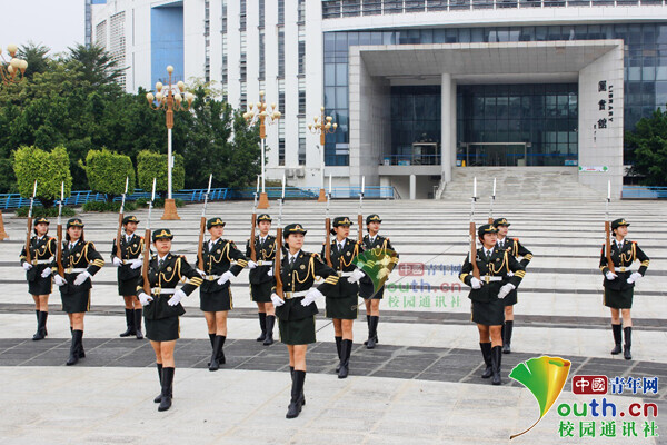 男同网gay 根据中国法律和社会价值观