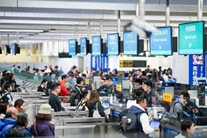 d-喷雾动漫 它常被威廉严肃地使用