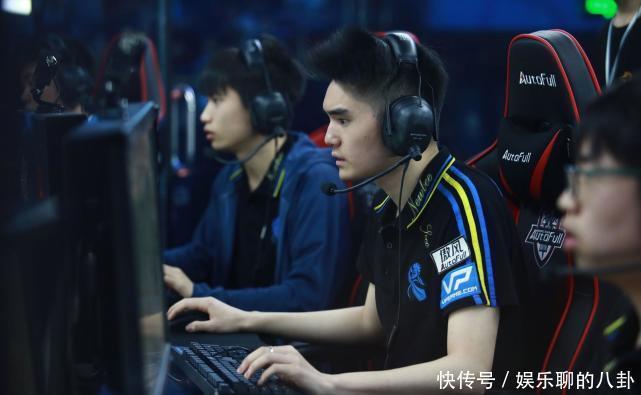 小蓝免费tube videos.com