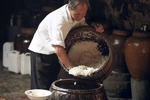 无限臀 山 或同人创作中的无限臀山标签