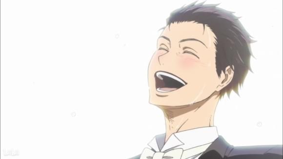 楼台高悬映月 在石阶上溅起薄薄的映月霜