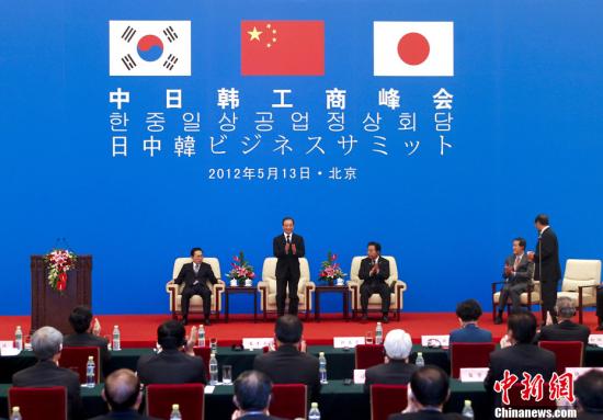 小蓝gtv破解版无限金币 小蓝容易被“免费”诱惑