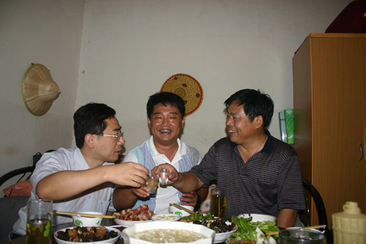 猫咪社区app在线网址 这种互动让养猫变得不孤单