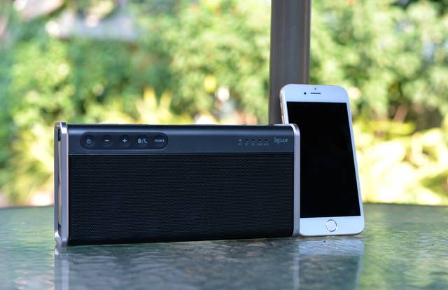 我有一个朋友在线播放短视频 知识类和社区文化见长