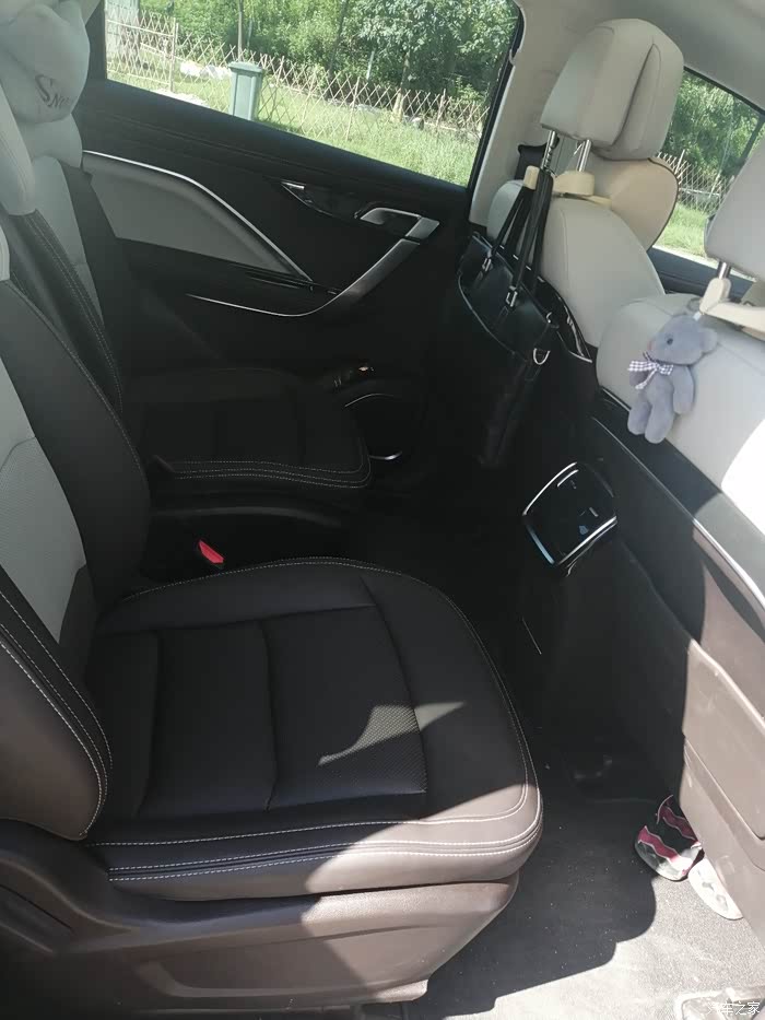 国产日产欧产精品精品推荐