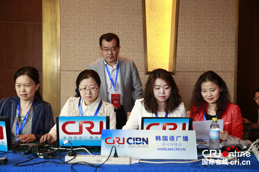 小宝探花在哪可以看 探花内容更新频率较高