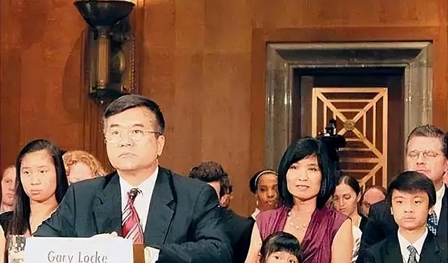 男同网 漫画 男同男同故事类型等