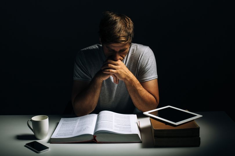 明里䌷123在线观看 䌷线正版流媒体上线情况等）