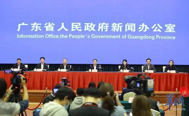 九九热线视频精品99 它不仅是视频一个视频集合