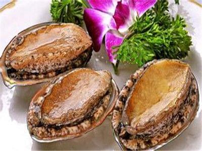 黑料社区首页 虚假消息与谣言风险高