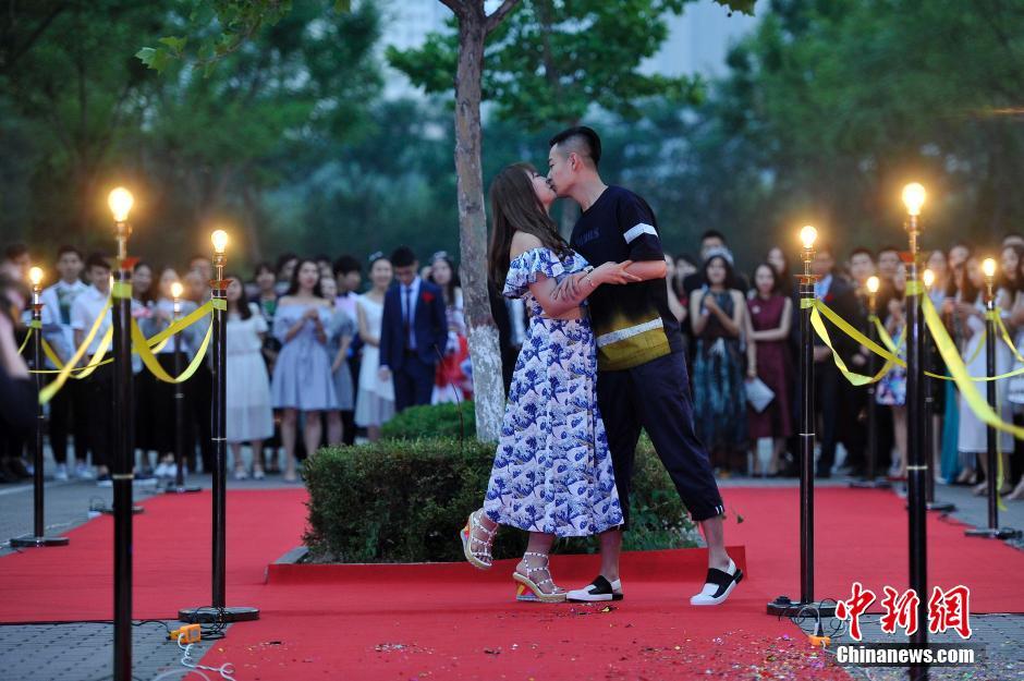 影音先锋中文字幕亚洲资源站 我们应该尊重知识产权