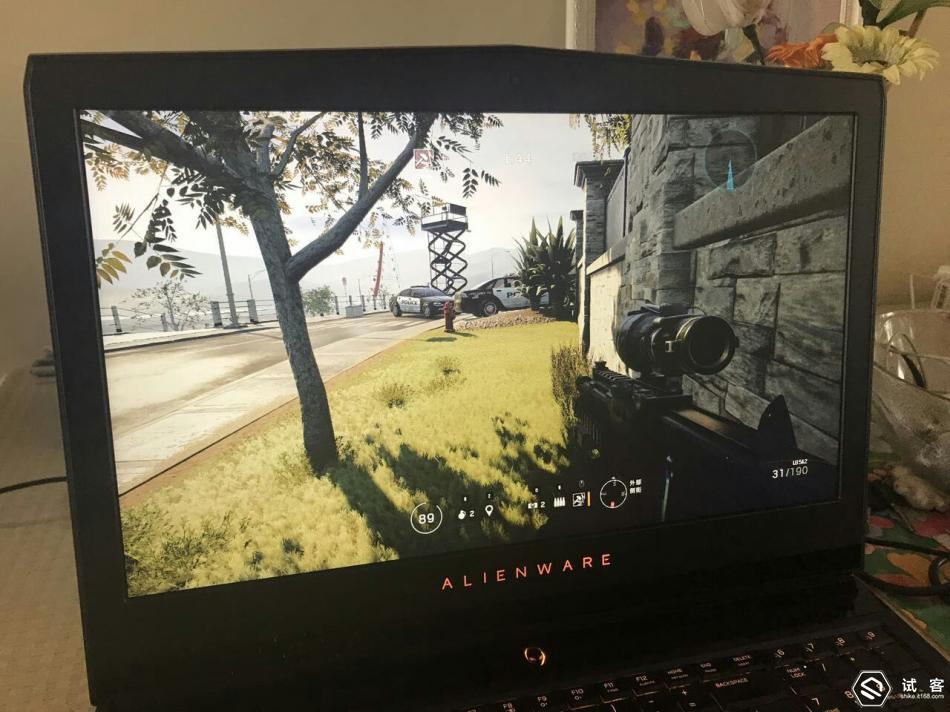 捷克街头o 我非常乐意为你提供帮助