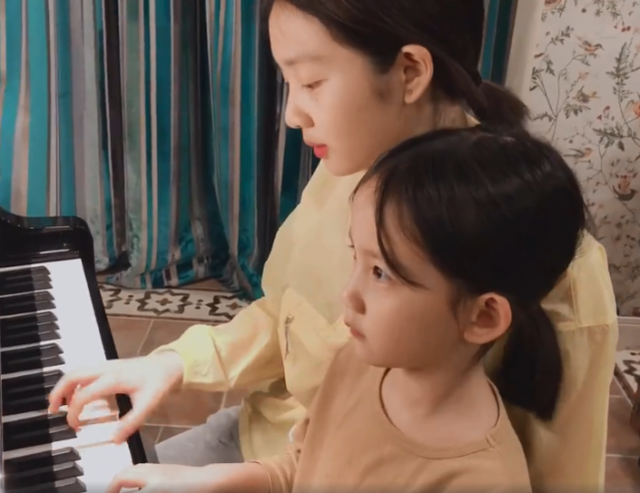 小学　幼幼　幼女　免費