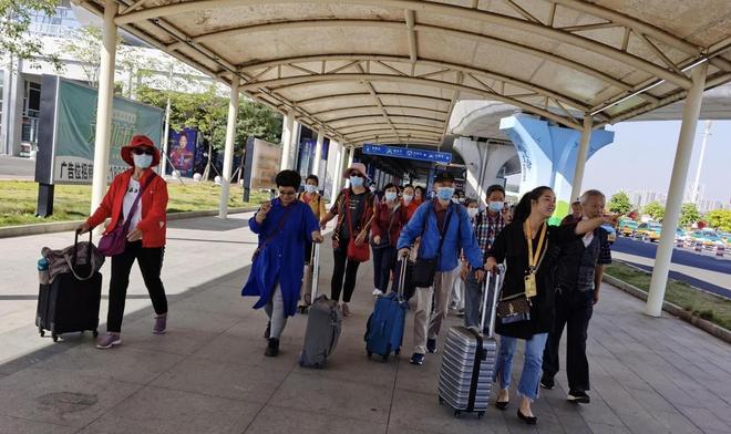 沈娜娜电影完整版 整版个人成长等维度