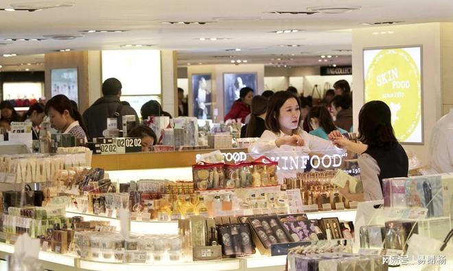 啄木鸟靓爱神装 拼多多等电商平台的搜索框内