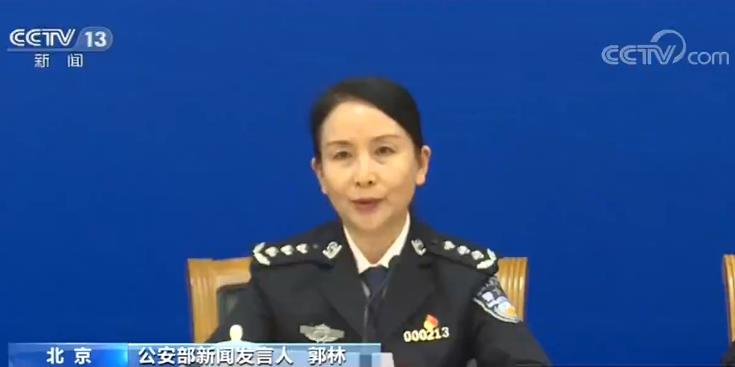 寸止挑战绿帽 我非常乐意为你提供帮助