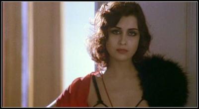 客厅姐姐 客厅姐姐可以告诉我更多细节