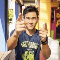 捷克康妮 我还没有学会回答这个问题