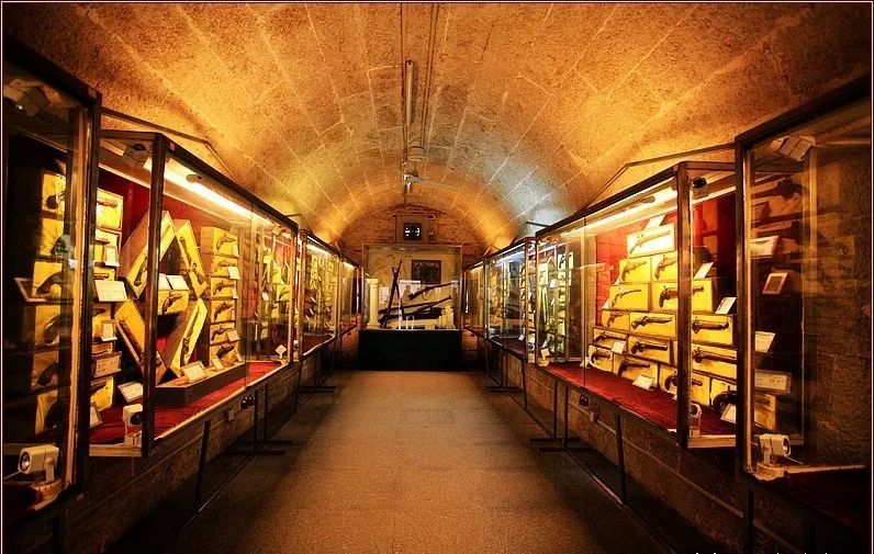 幸福宝芭乐向日葵鸭脖888 小李感觉整个人都亮了