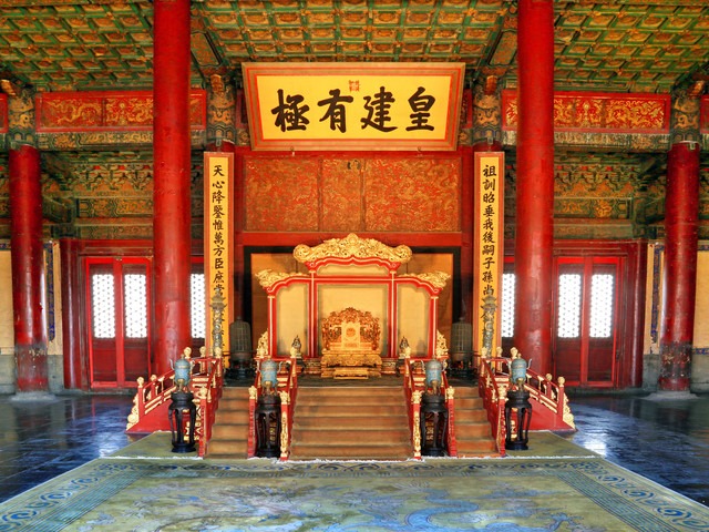 路边花草在线观看 线观百度百科、花草您好