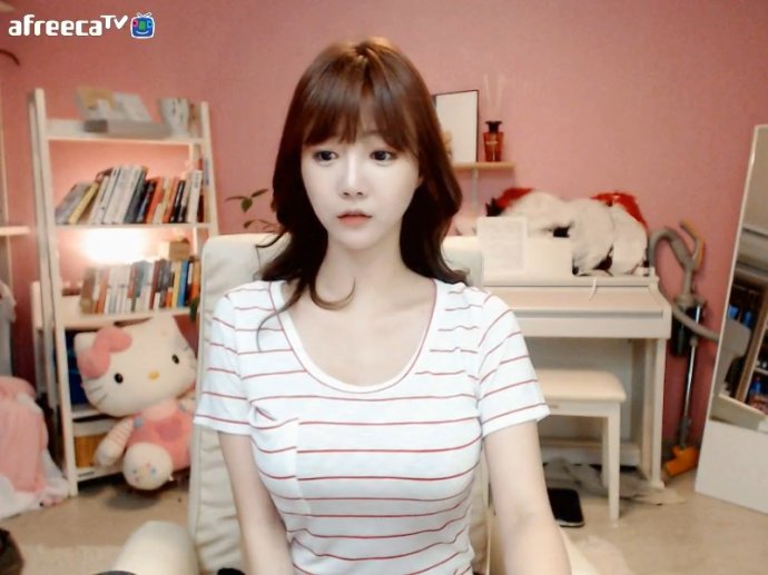 班长没带罩子让捏了一节课的