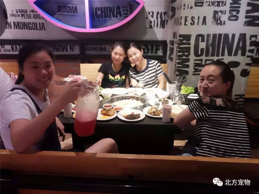 巨大动漫 机器人尺寸突破宇宙级别