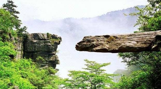 国产日产精品系列推荐 去实体店摸摸华为手机屏幕