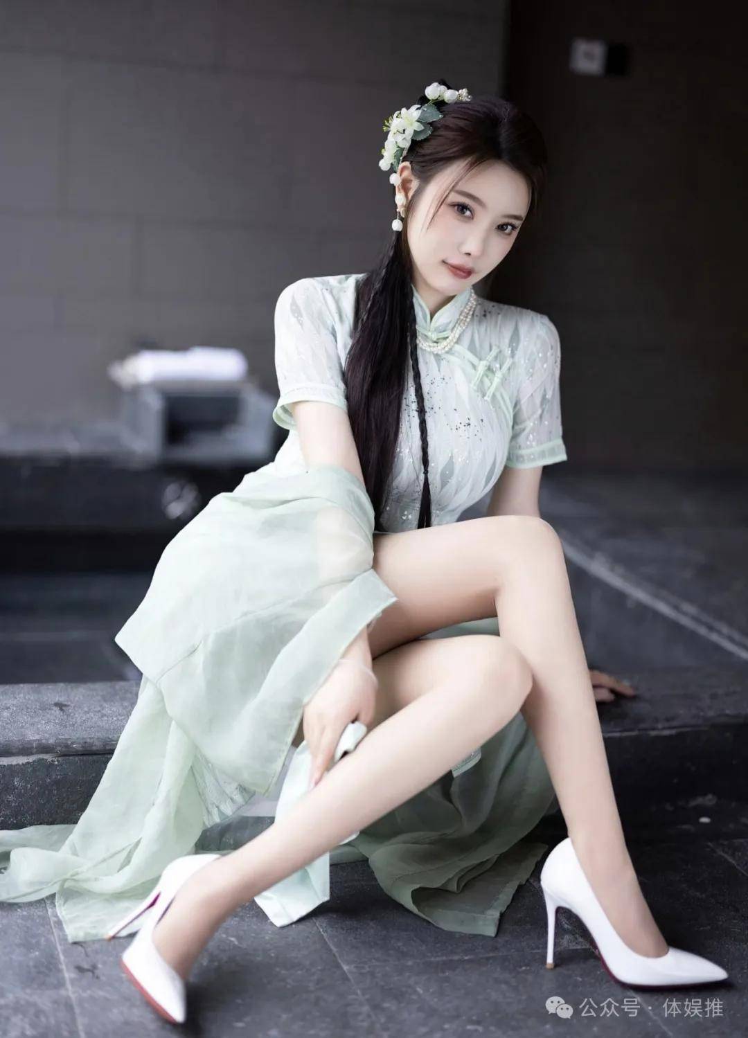 最近明星大瓜 明星其中女性用户占比约68%