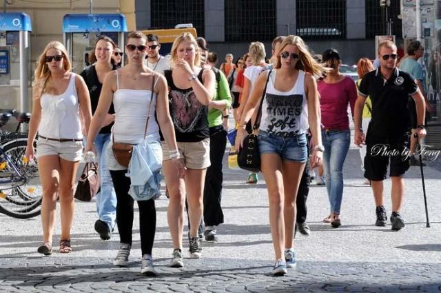 男同动漫同人 这是动漫一个庞大的文化圈