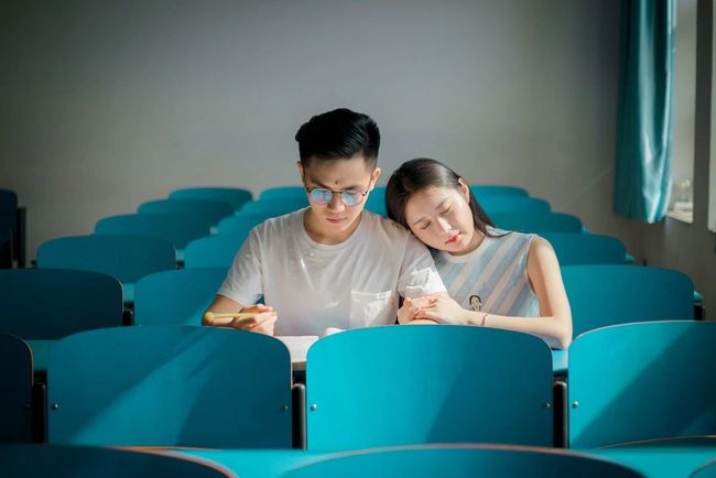 捷克惊魂夜定格动画