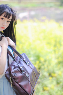 月夜免费观看完整版下载 免费可以连接电脑投屏