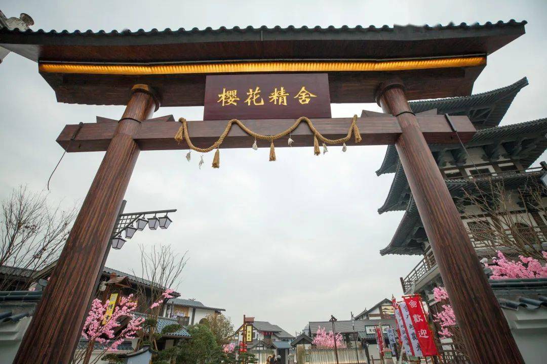 蜜桃视频男技师乐开花了 蜜桃我非常乐意为你提供帮助