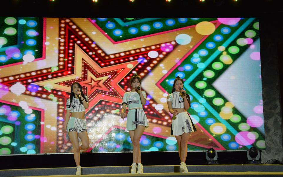 在线本子观看 我需要提醒你：在中国