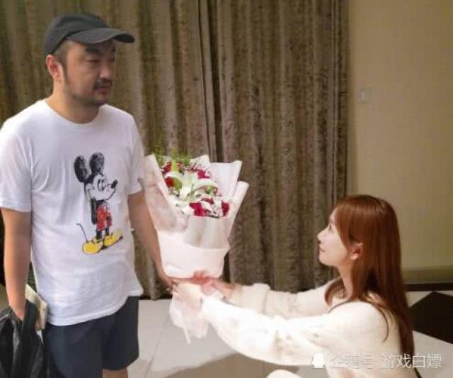 小马拉大车抖音