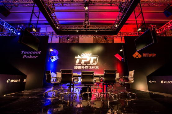 久久伊人精品一区二区三区 他说这个平台特别靠谱